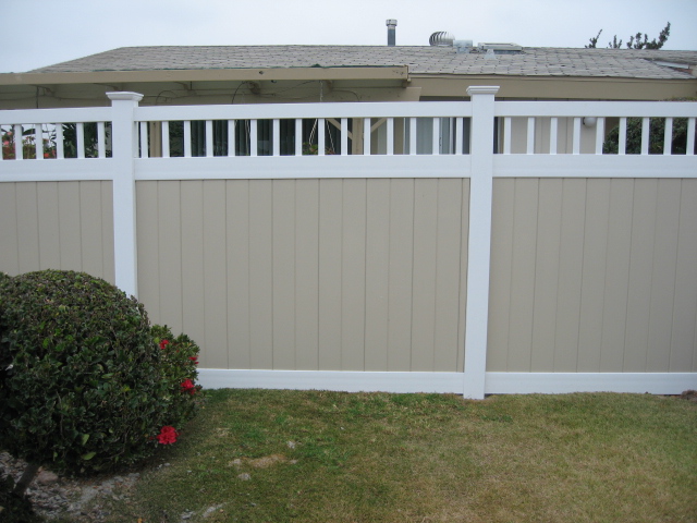 Universal top vinyl fence by Alpine Fence Company.